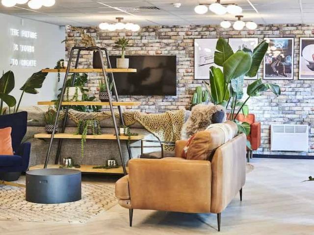 Studio for rent in Islington, Calderstones