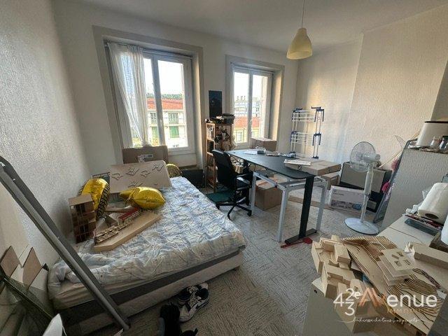 Appartement location à Saint-Étienne, Saint-etienne