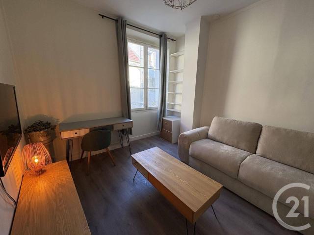 Studio location à Meulan-en-Yvelines, Yvelines
