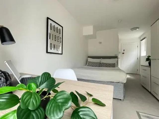 Studio for rent in St Mary's, City Of Southampton