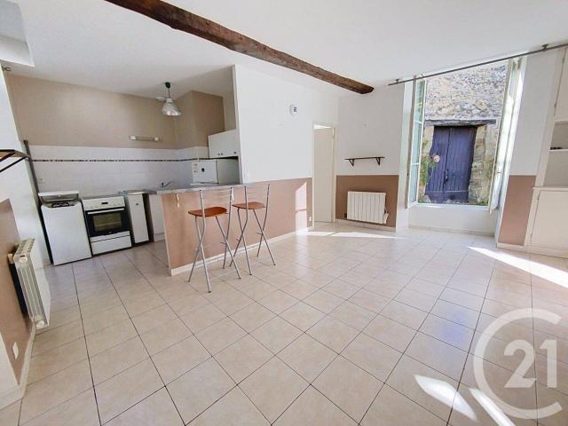 Studio location à Centre ville, Senlis