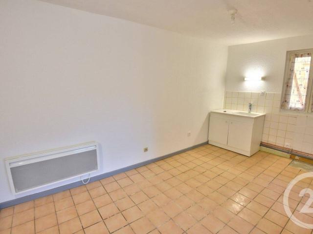 Studio location à Les Bourgeois, Bourg-de-Péage