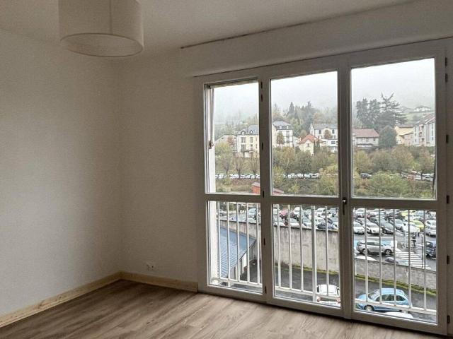 Studio location à Aurillac, Cantal