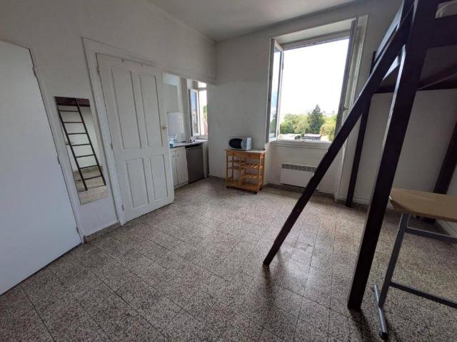 Studio location à Alliés Alpins, Grenoble