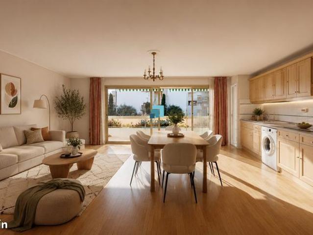 Appartement vente à Arrondissement de Draguignan, Saint-raphaël