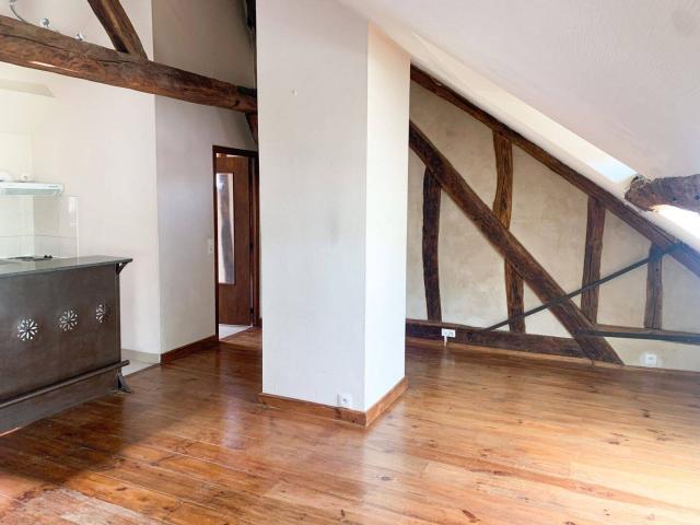 Studio location à Les Blanchères, Vernon