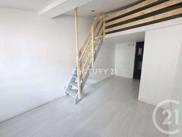 Studio location à La Coueste, Aubagne