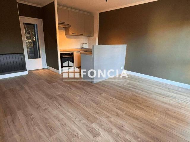 Studio location à Les Blanchères, Vernon