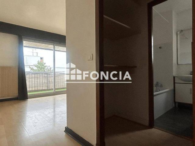 Studio location à Quartier Saint-Wandrille, Le Pecq