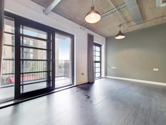 Studio for rent in Greater London