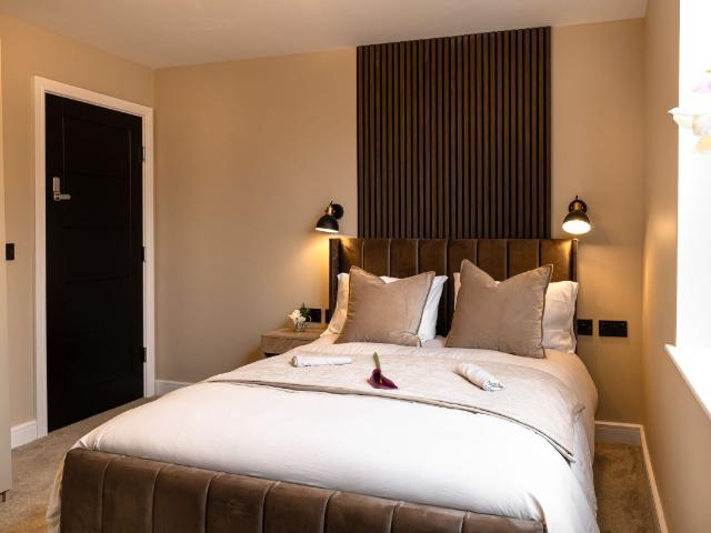Studio for rent in Little Chester, East Midlands
