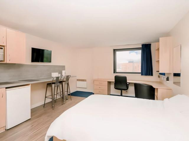 Studio for rent in Neepsend, South Yorkshire