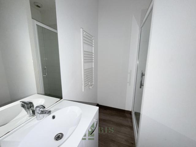 Studio location à Roanne