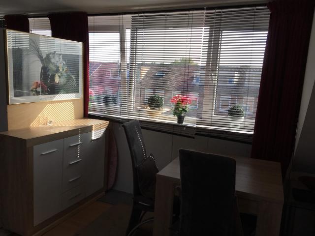Studio te huur in Waterwijk, Almere-haven