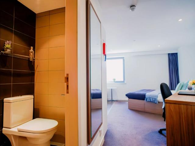 Studio for rent in Cowcaddens, Scotland