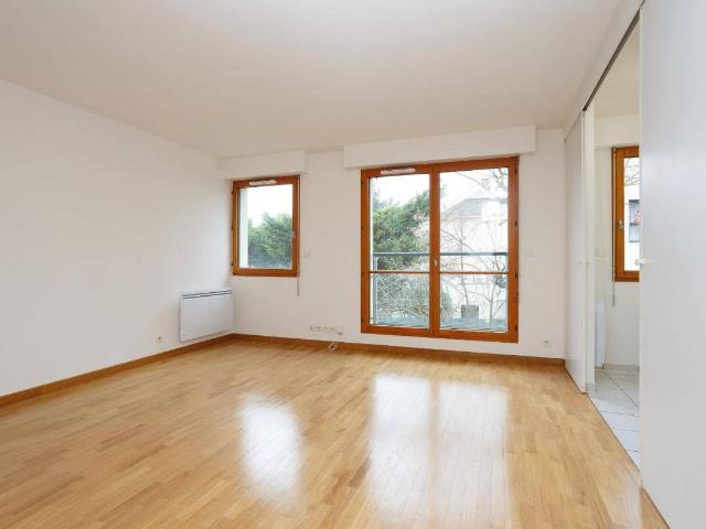 Studio location à Sceaux, Hauts-de-Seine
