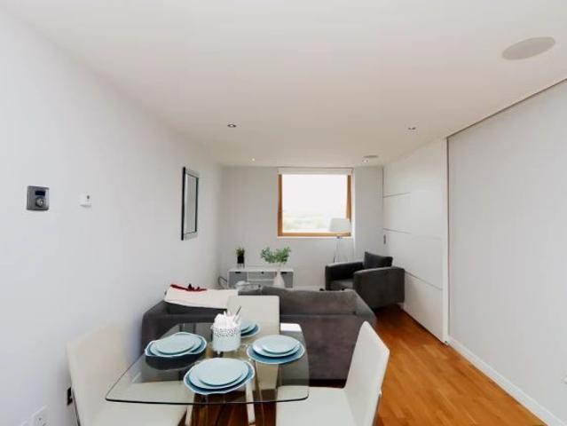 Studio for rent in Garnethill, Scotland