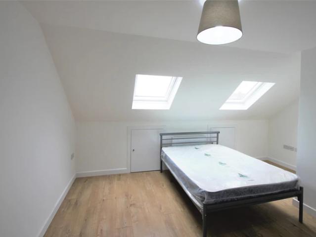Studio for rent in Dollis Hill, Greater London