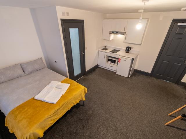 Studio for rent in Rode, Somerset