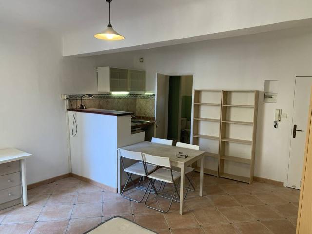 Studio location à Luynes, Aix-en-Provence