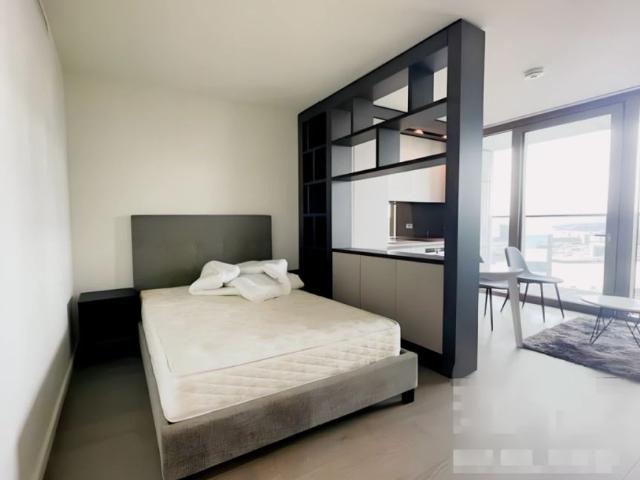 Studio for rent in Isle Of Dogs, Greater London