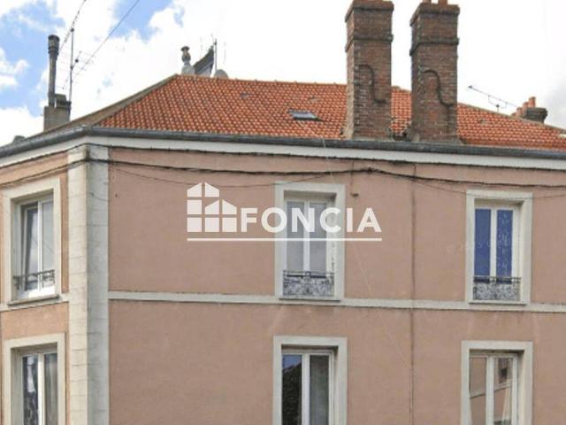 Studio location à Corbeil-Essonnes, Essonne