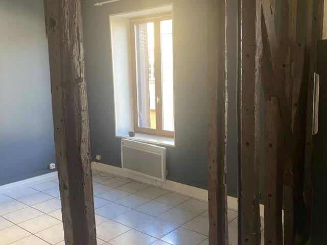 Studio location à Luzarches, Val-d'Oise