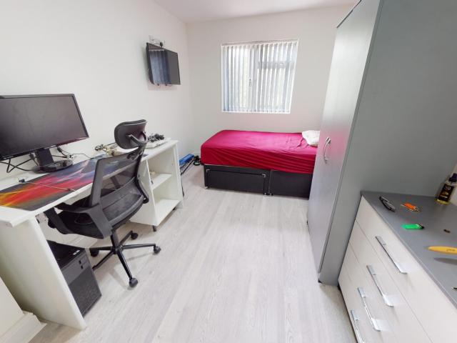 Studio for rent in Stirchley, Isle Of Man