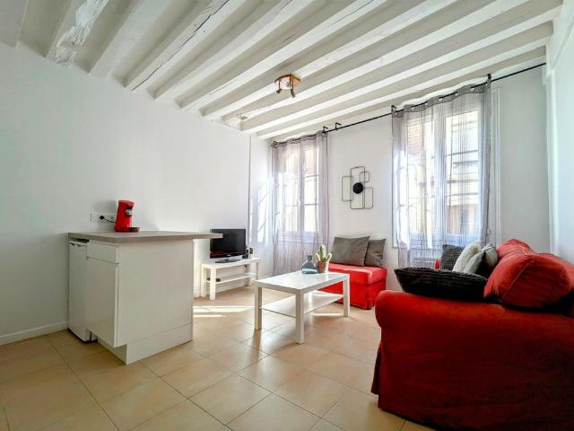 Studio location à Mantes-la-Jolie, Meulan