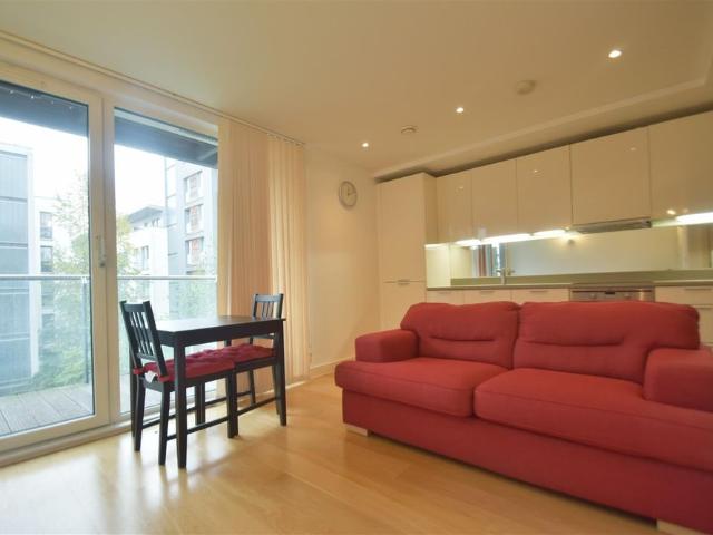 Studio for rent in Hayes, Greater London