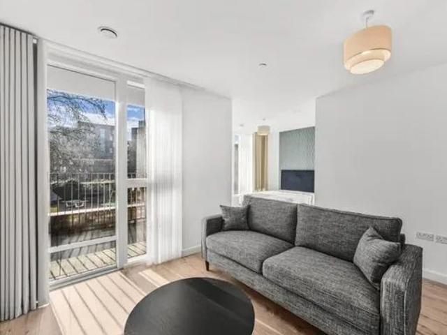 Studio for rent in Walworth, Greater London
