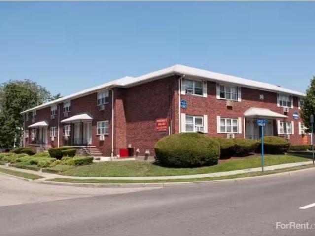 Condo for rent in Hackensack