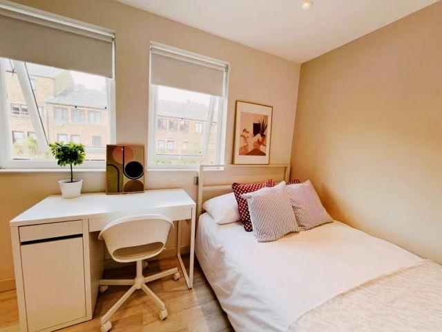 Studio for rent in London Borough of Wandsworth, Greater London