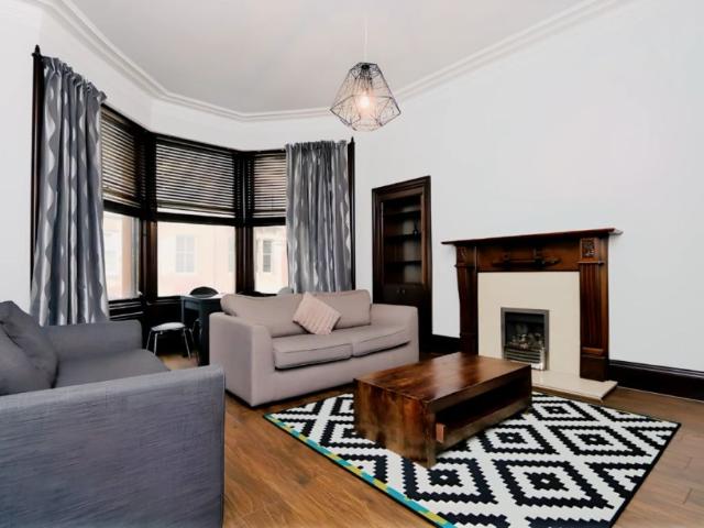 Studio for rent in Hillhead, Scotland
