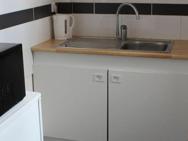 Studio location à Nanterre, Asnières-sur-seine