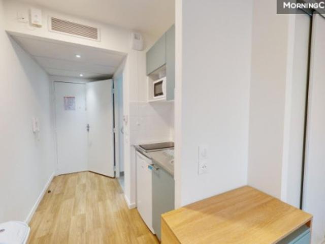 Studio location à Asnières-sur-seine, Centre-Ville