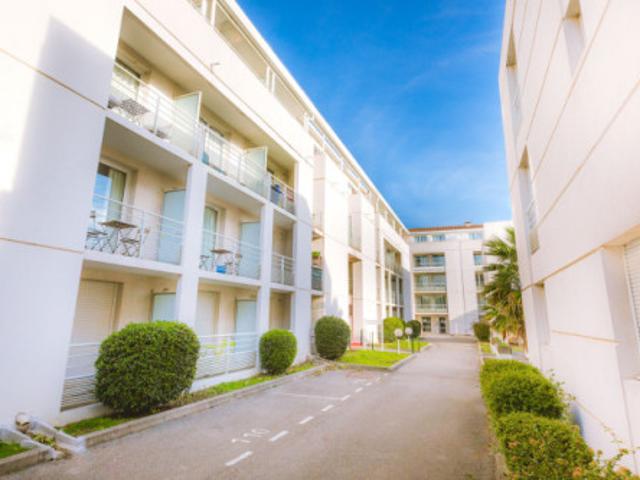 Studio location à Avignon