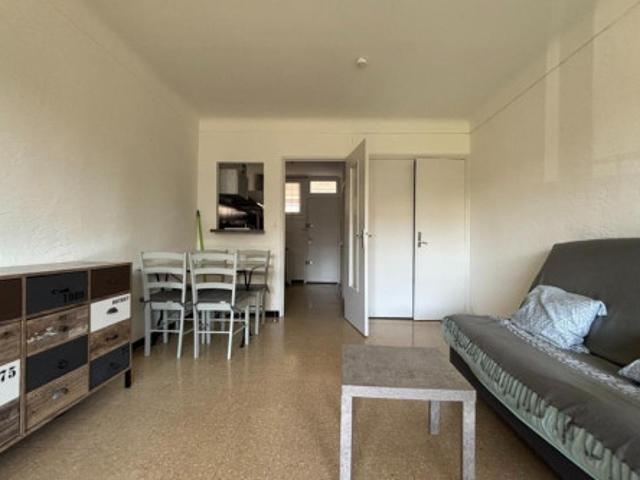 Studio location à Avignon