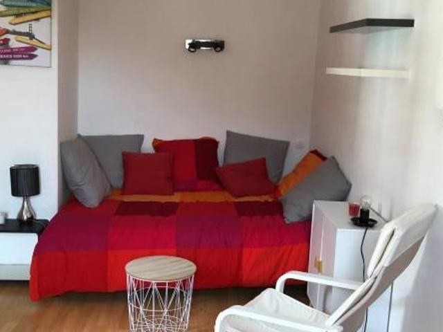 Studio location à Foix, Orgeix