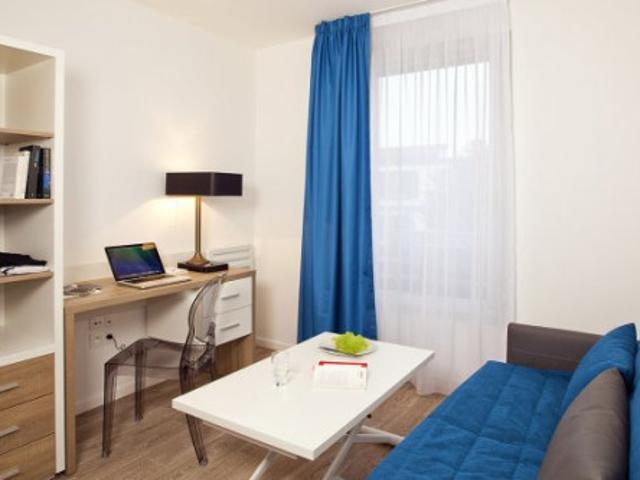 Studio location à France métropolitaine, Bagneux