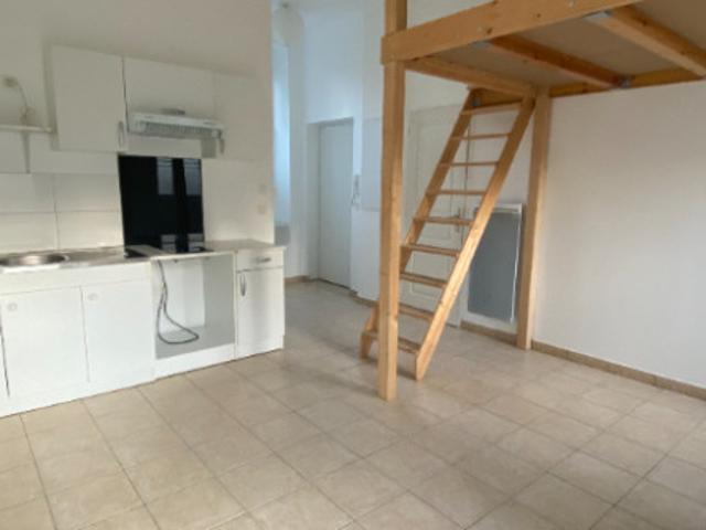 Studio location à Palaiseau, Ballainvilliers