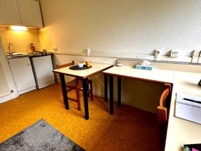 Studio location à Belfort, Saraz