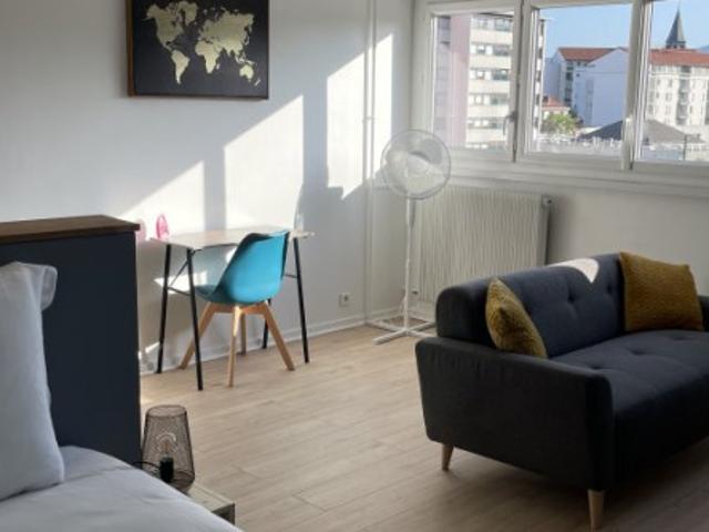 Studio location à Clermont-Ferrand, Clermont-ferrand