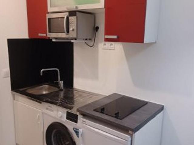 Studio location à Nanterre, Clichy