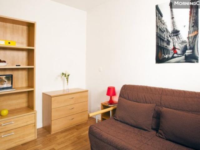 Studio location à Nanterre, Clichy