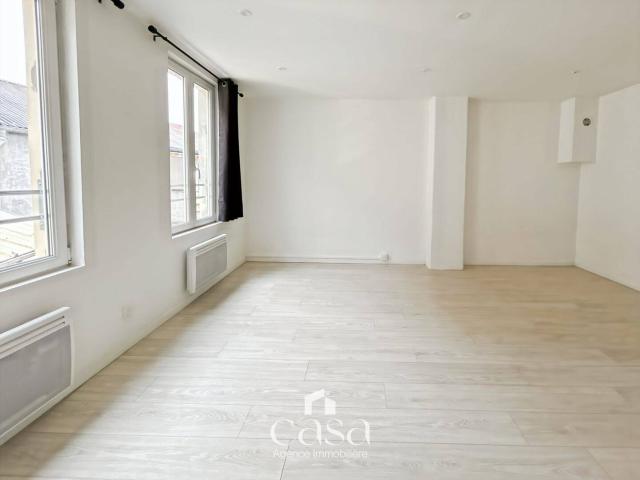 Studio location à Parc d'activités Lazzaro, Colombelles