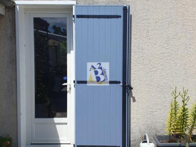 Studio location à Angoulême, Garat