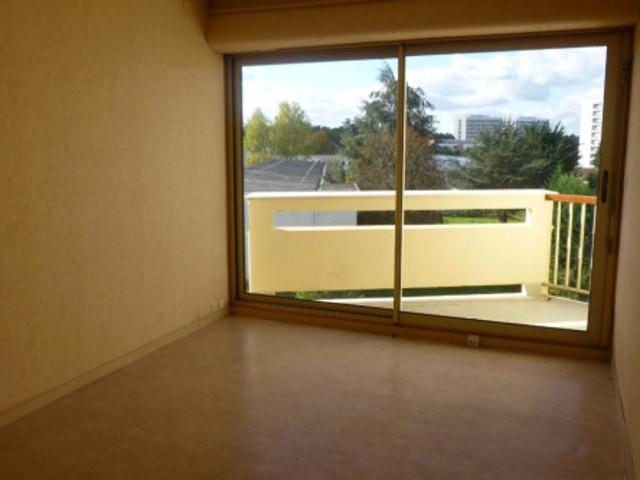 Studio location à Laurenzane, Gradignan