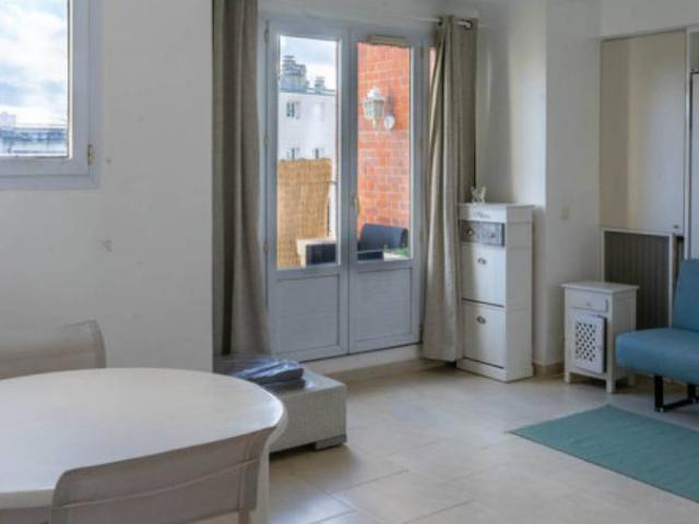 Studio location à Boulogne-Billancourt, Issy-les-moulineaux