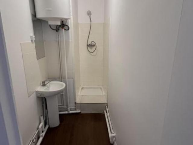 Studio location à L'Haÿ-les-Roses, Ivry-sur-seine